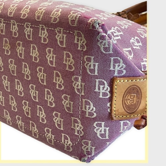 DOONEY & BOURKE Vintage Made in the USA Canvas Light Purple Handbag - Picture 6 of 10